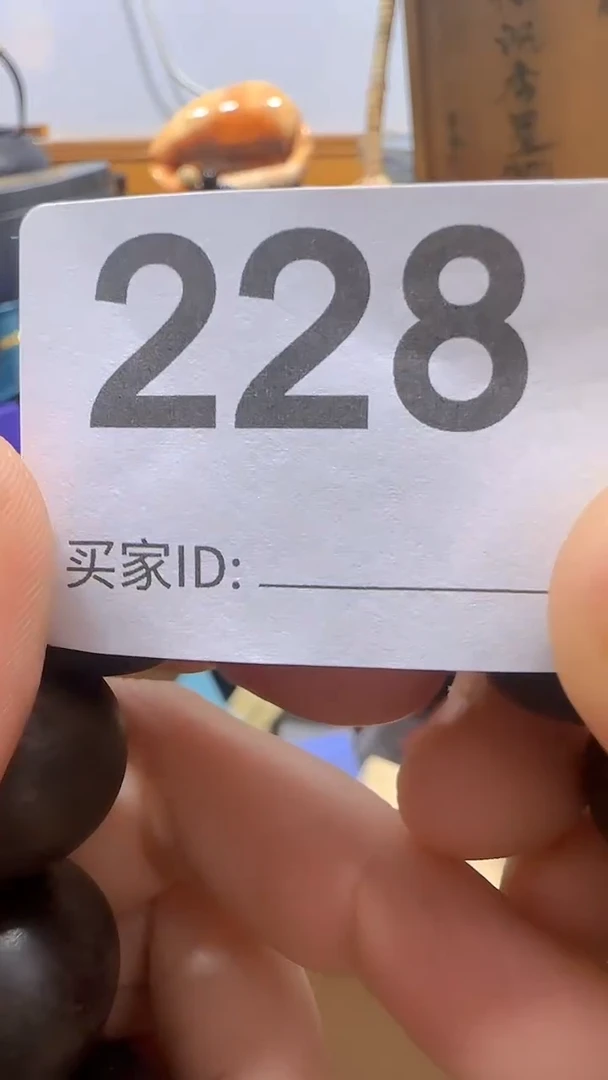 石英石铁合金卯*哥精美手手链链一个