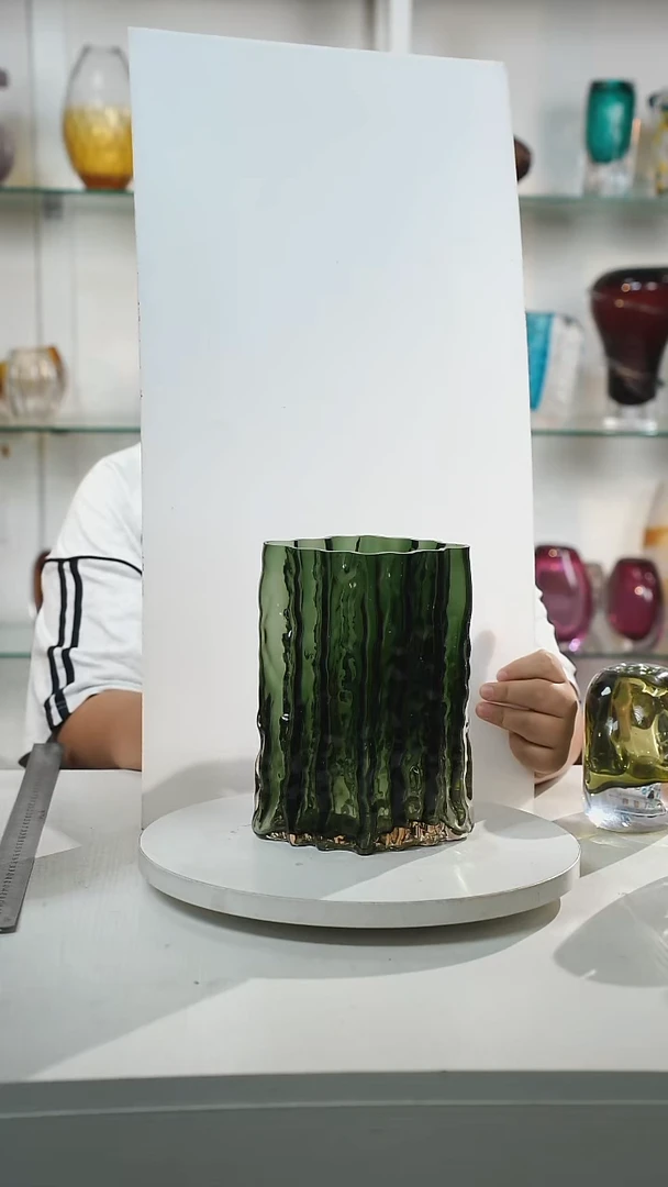 21高轻奢琉璃花器福利正常手工痕迹