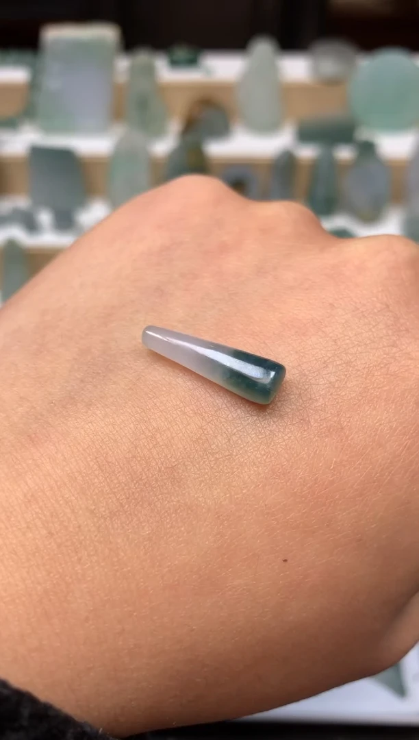 未镶嵌定制翡翠挂件