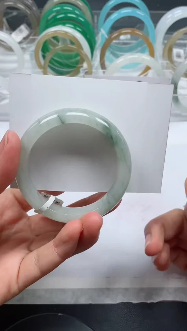 【闪购商品】石英质玉手镯未镶嵌37号/手镯/多人