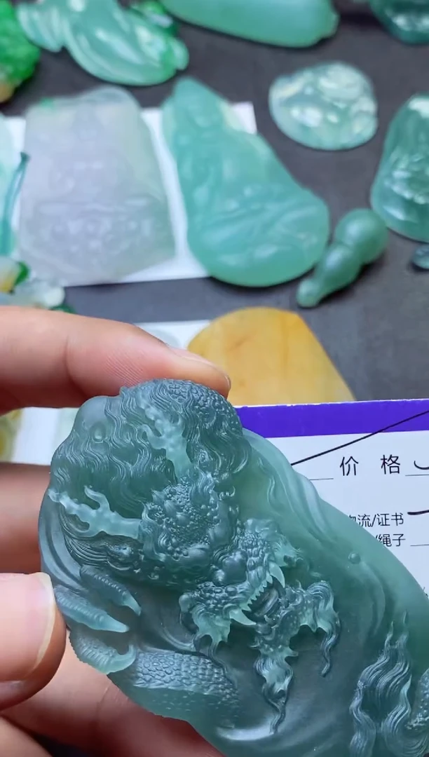 未镶嵌定制翡翠放**春放牧青春