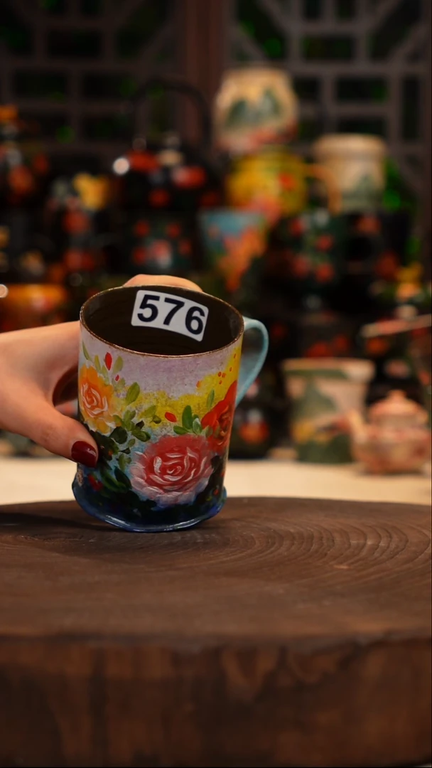 油画   手绘釉下彩杯子576