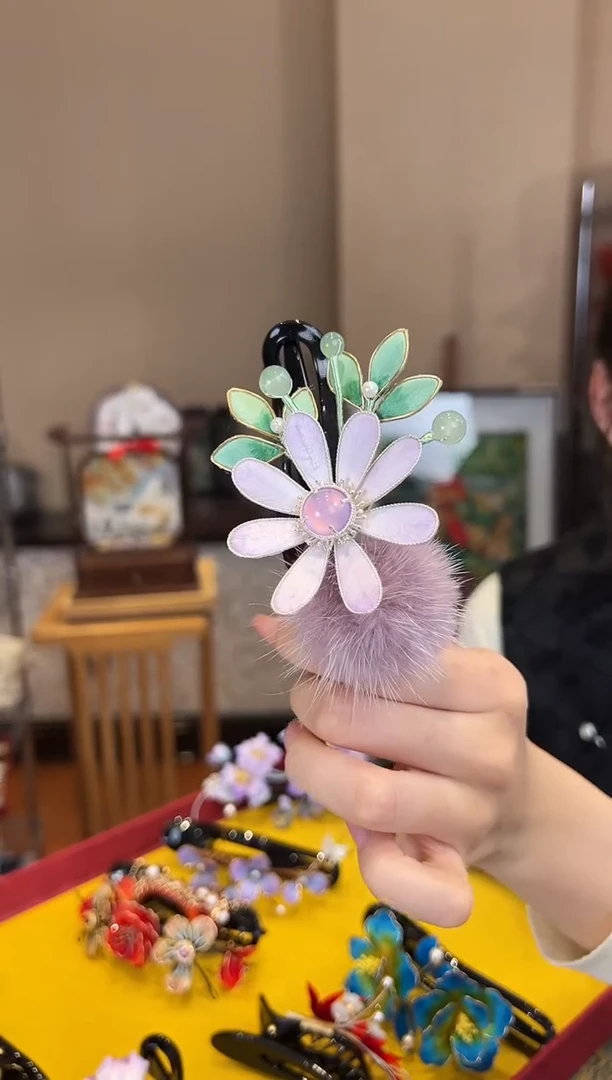 刺绣非遗绒花（发饰）