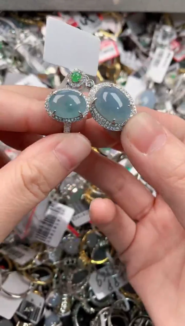 银S925镶嵌戒指翡翠666       3