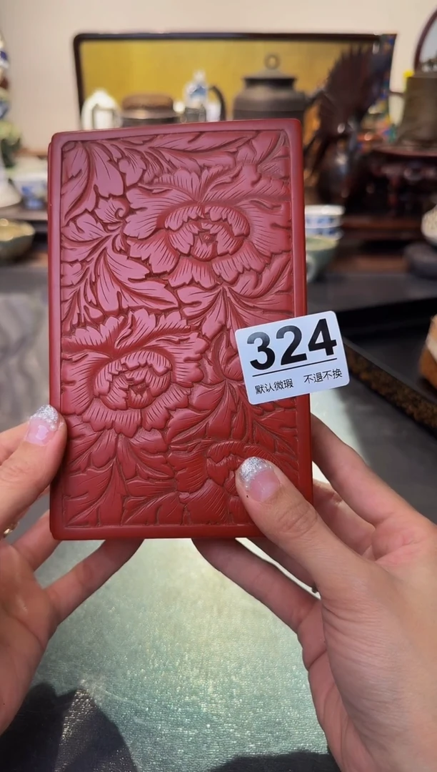 【闪购商品】摆件  注意：回流商品，默认有瑕.不退不换