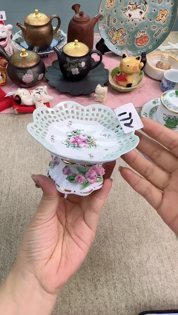 瓷片泡泡家的瓷器真好看