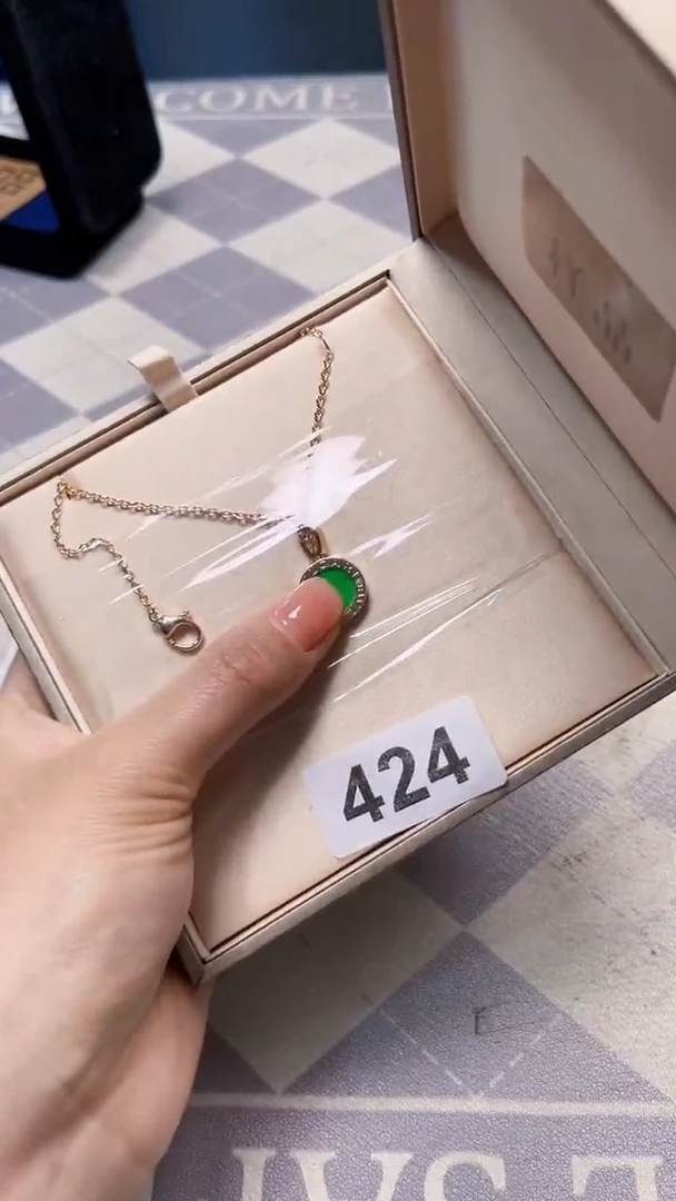 非金属无如图所示时尚饰品