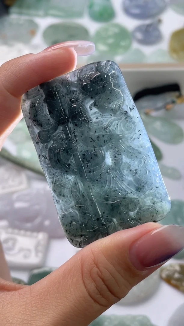翡翠未镶嵌吊坠(不含链)1