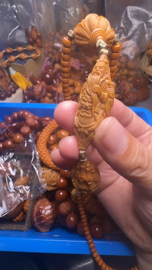 手串橄榄核关公脖挂