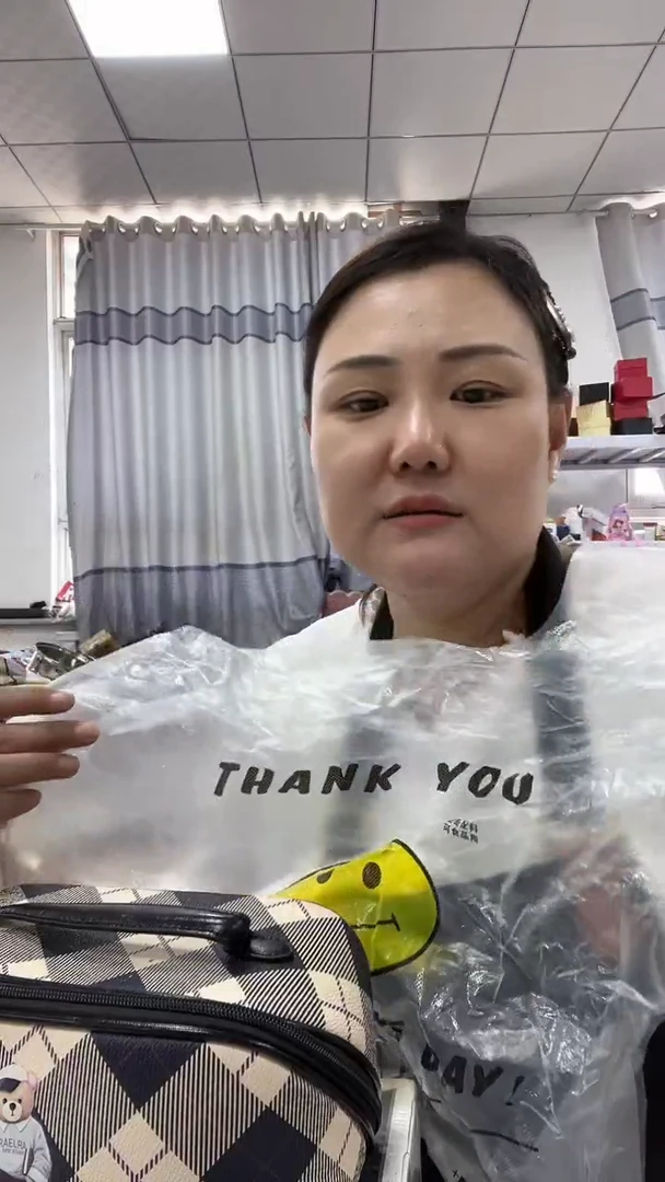 牦牛剖层皮革琪老板女包1号店超好看发100个