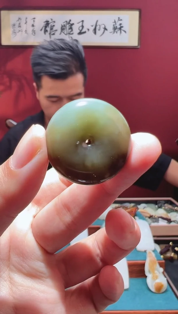 和田玉未镶嵌吊坠(不含链)1