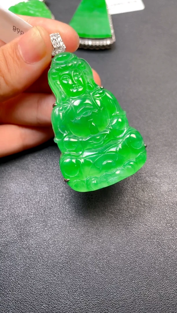 吊坠(不含链)银S925镶嵌翡翠吊坠