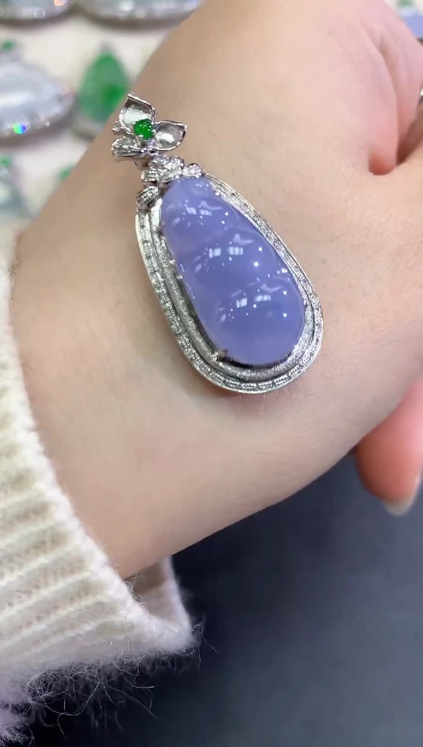 【闪购商品】翡翠颈饰18K金镶嵌C28  紫货有色差