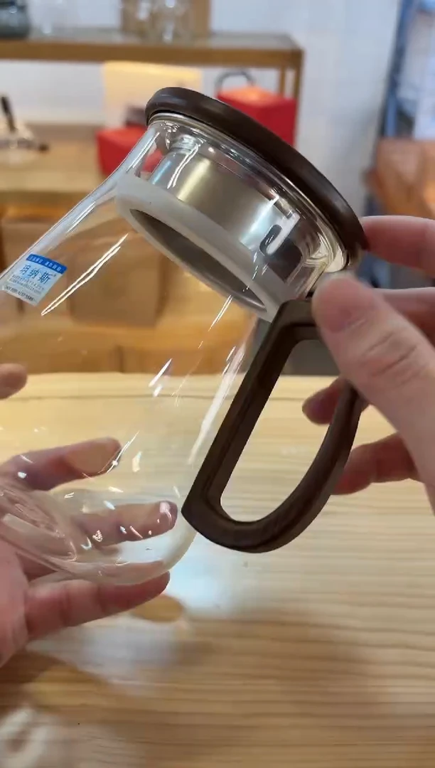 【闪购商品】玥纳斯800白色煮茶器