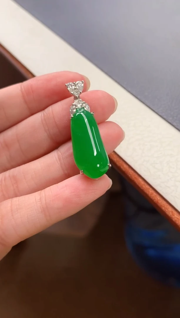 吊坠(不含链)18K金镶嵌翡翠A****aQ316|98000