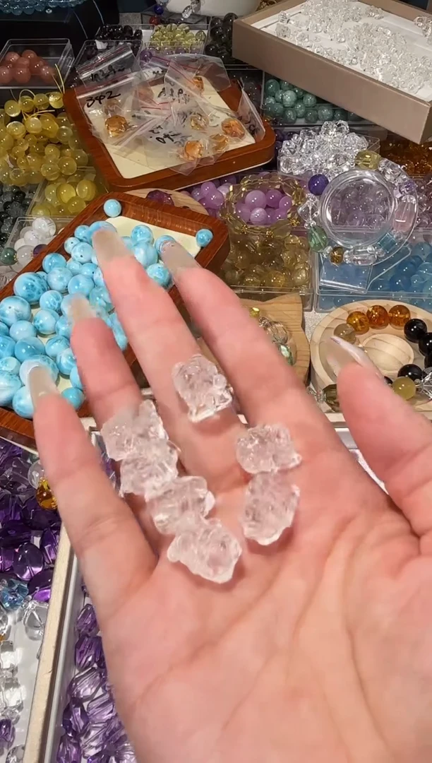 水晶手串未镶嵌A02白水晶吞金兽一个