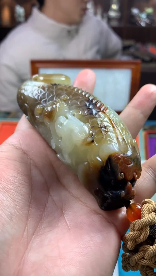 颈饰未镶嵌和田玉拍一发一