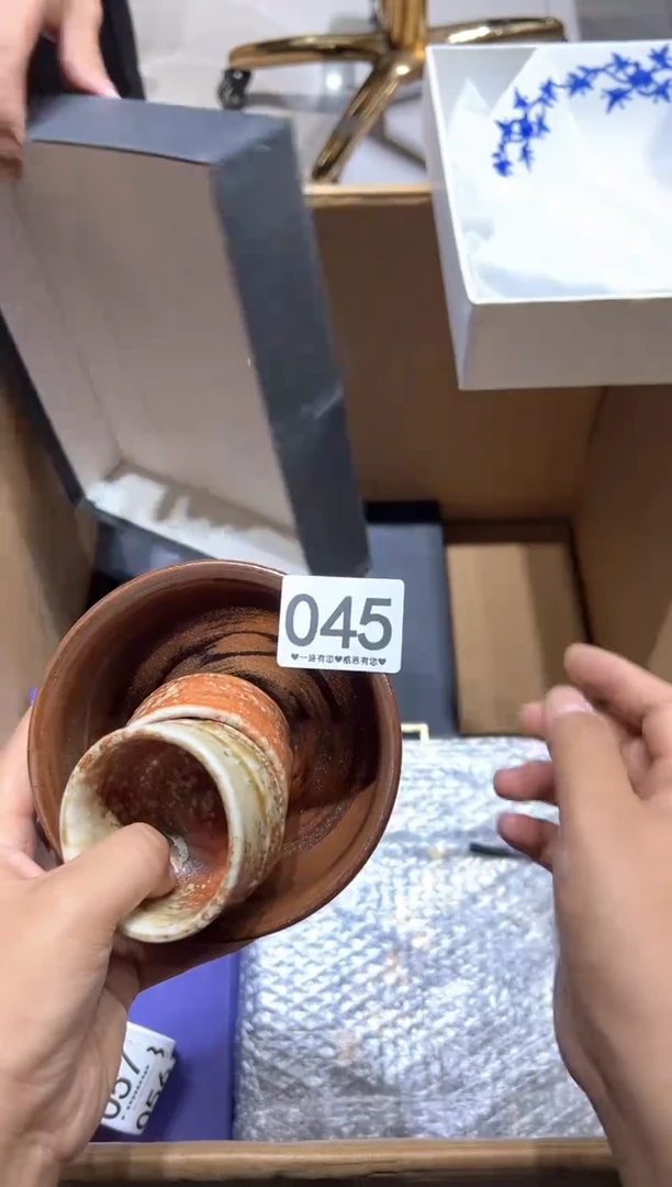 瓷片苍**光045.............