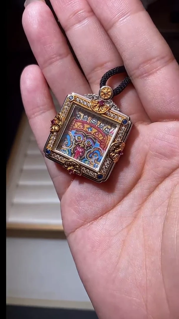 吊坠吐宝鼠扎基卡卡吊坠