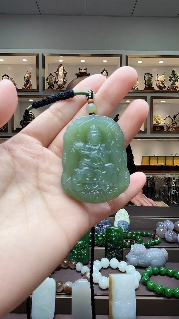 【闪购商品】和田玉颈饰未镶嵌苏