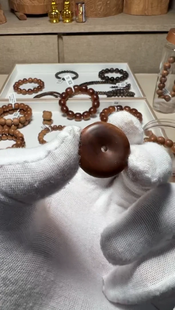 檀香木其他沉水级别老山檀香面包圈