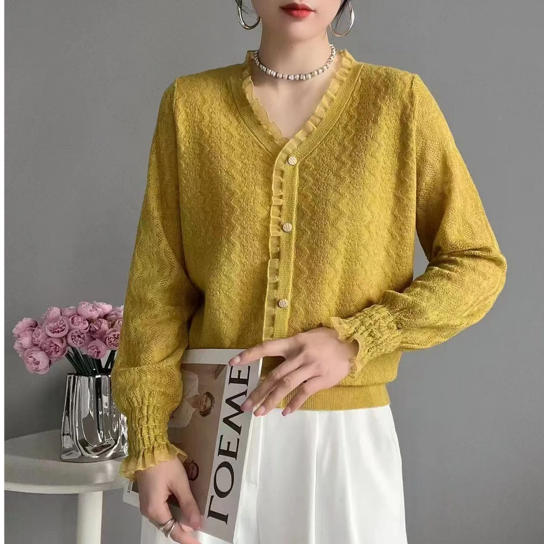 【例畔精选】2025夏季时尚V领蕾丝边波浪提花减龄百搭针织衫A529#