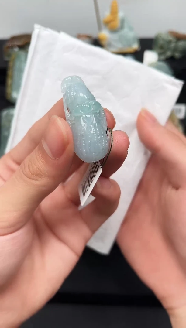 颈饰未镶嵌翡翠翡翠挂件