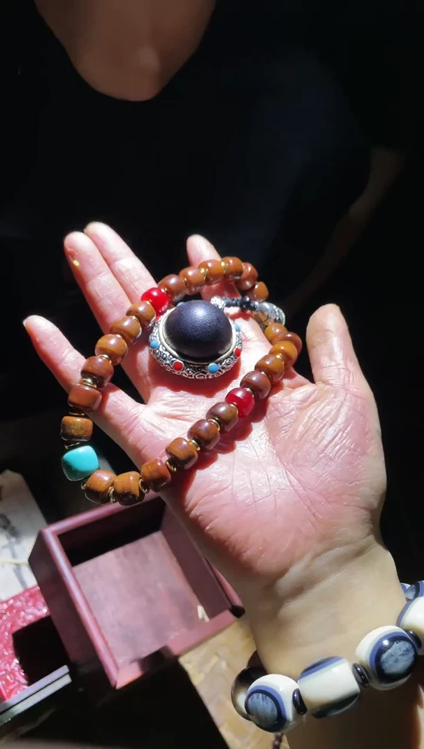 【闪购商品】牛骨手串/手链35月月月月月月月月