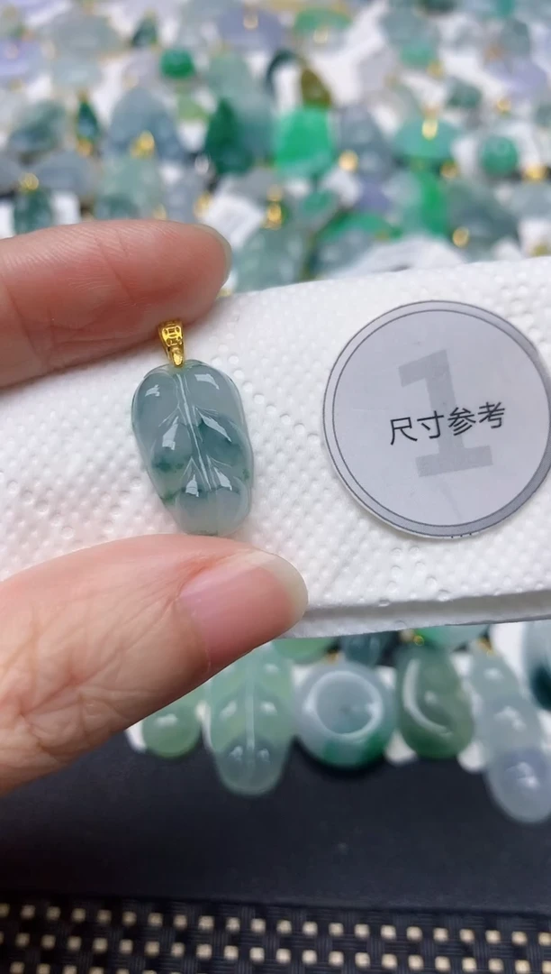 颈饰未镶嵌翡翠天然缅甸A货翡翠