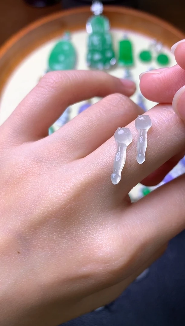 【闪购商品】定制翡翠未镶嵌裸石（镶嵌定制）