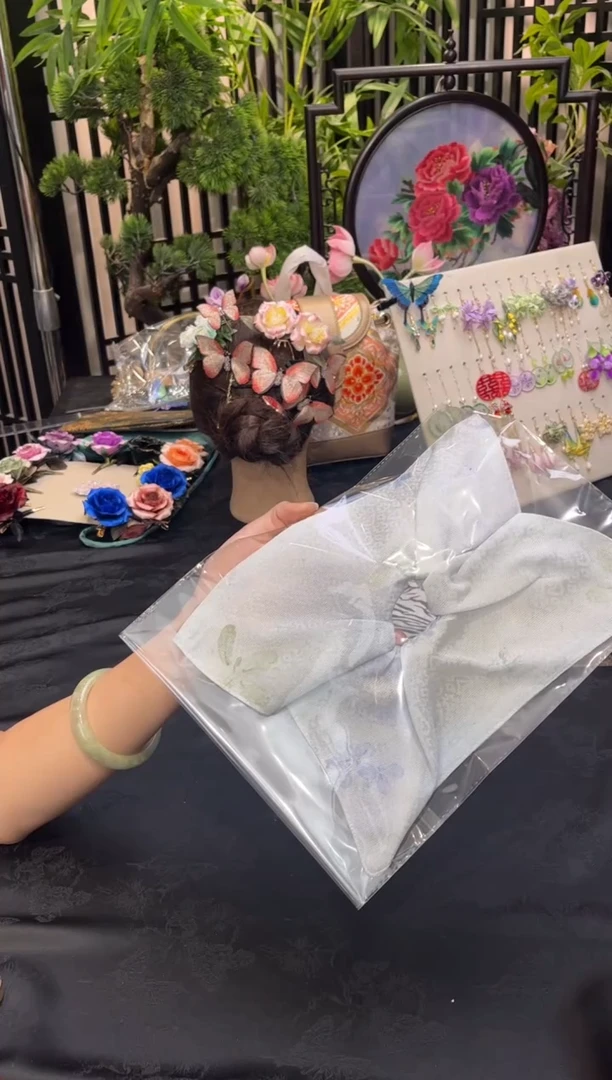 织绣王*胆非遗苏绣手工饰品
