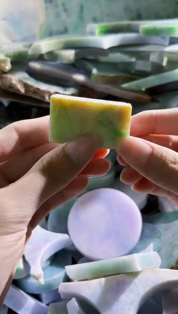 裸石翡翠缅甸翡翠A货陈97