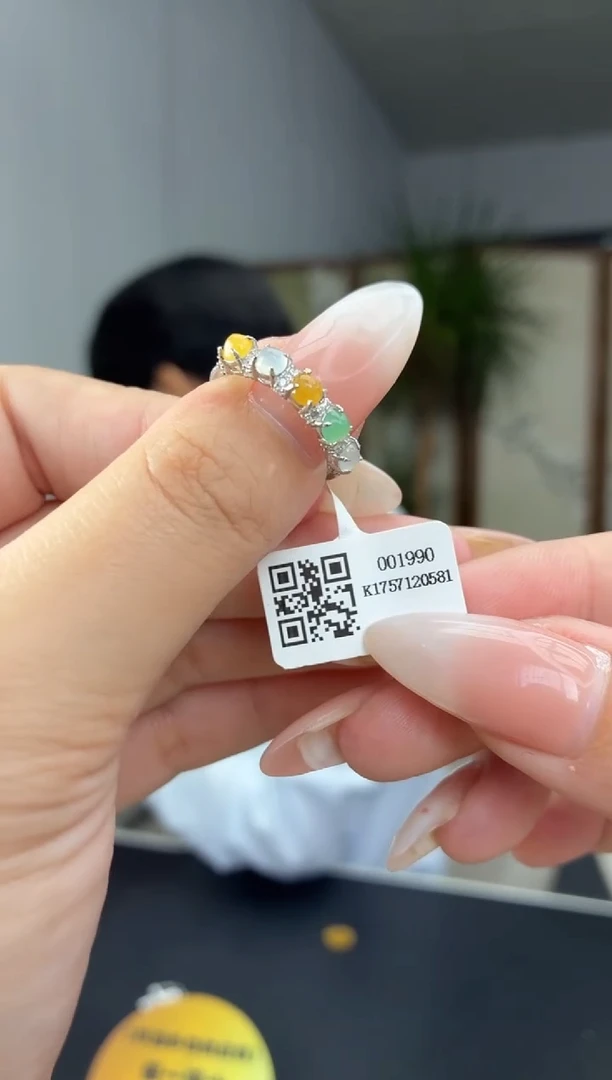 颈饰银S925镶嵌翡翠1111111111