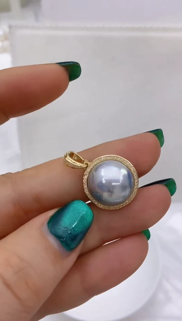 【闪购商品】拼合珍珠（马贝珠）吊坠18K金镶嵌240