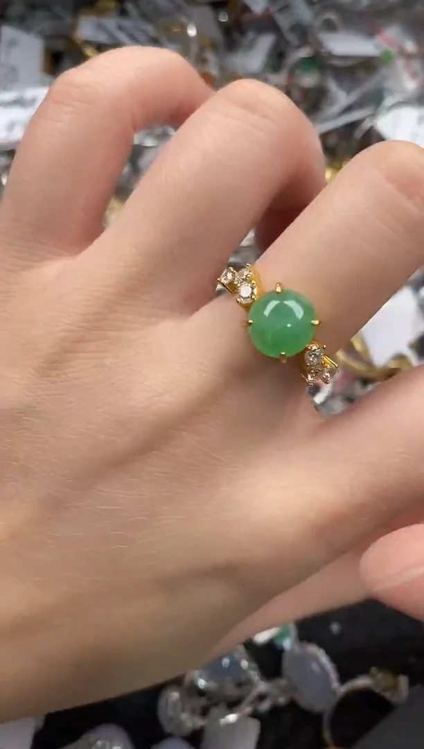 银S925镶嵌戒指翡翠444              3