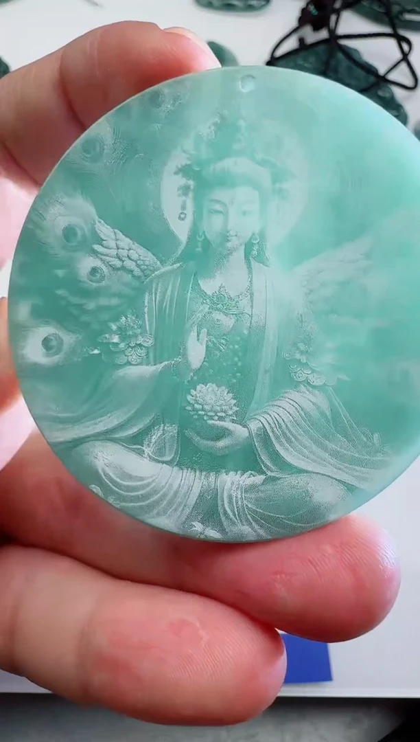 【闪购商品】翡翠颈饰未镶嵌111111111111