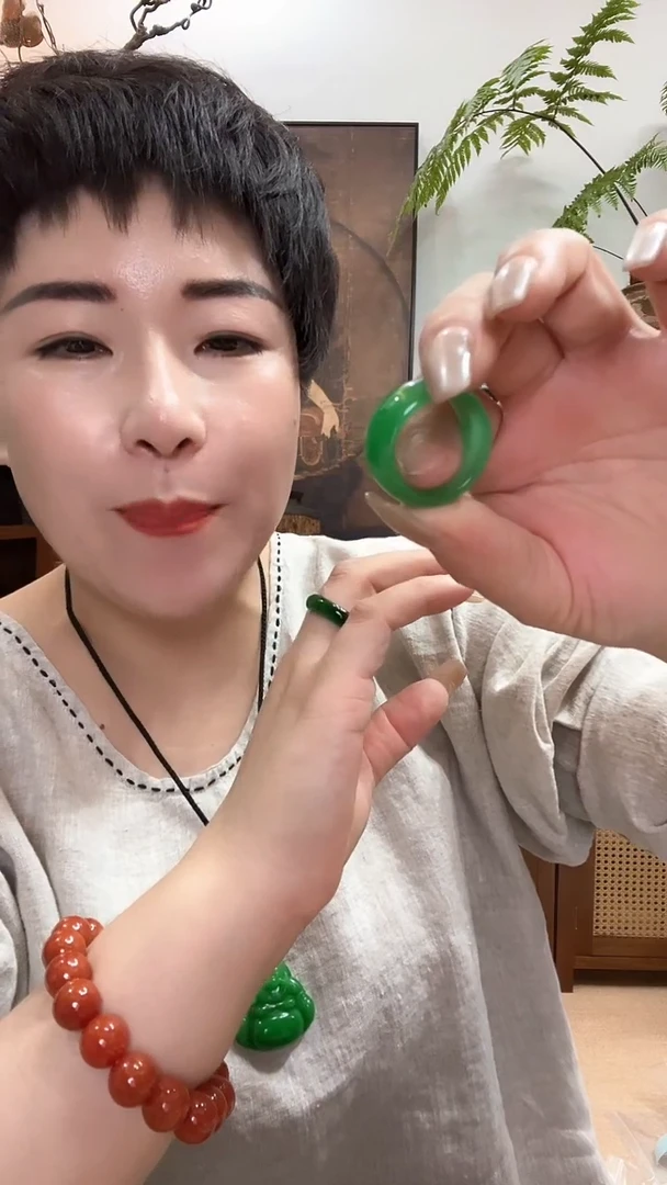 吊坠(赠链)合金翡翠128