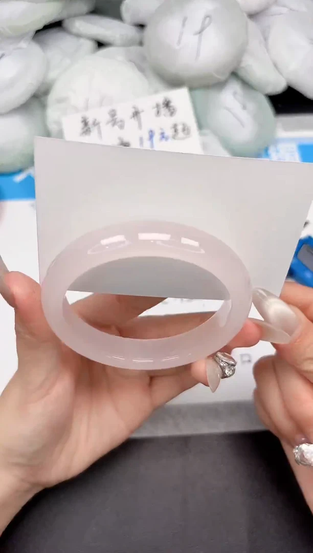 未镶嵌手镯石英质玉299-61-62