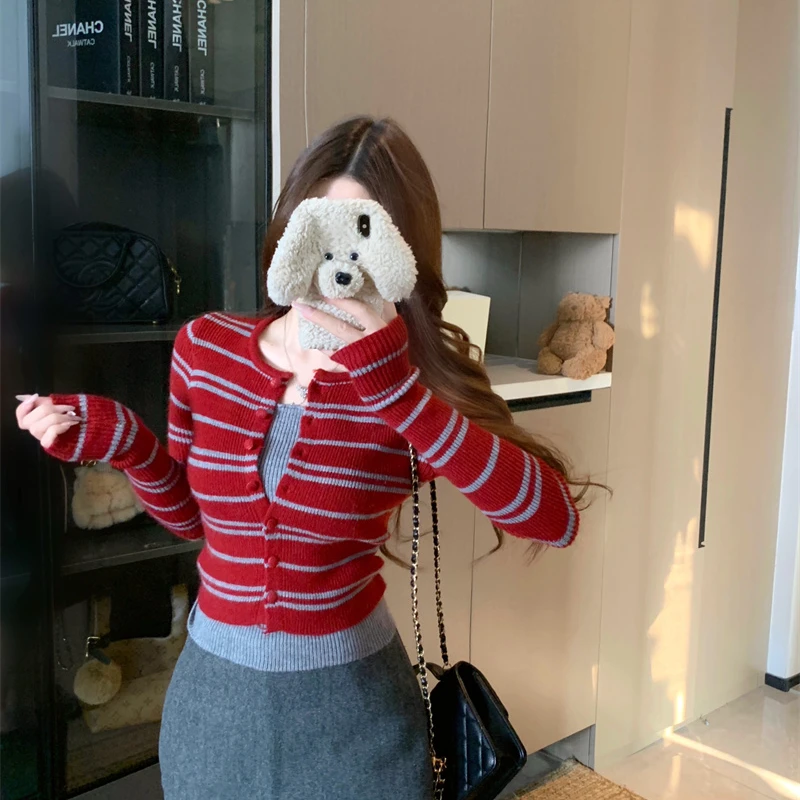 韩系复古条纹假两件针织衫女秋冬2026新款修身显瘦内搭毛衣打底衫
