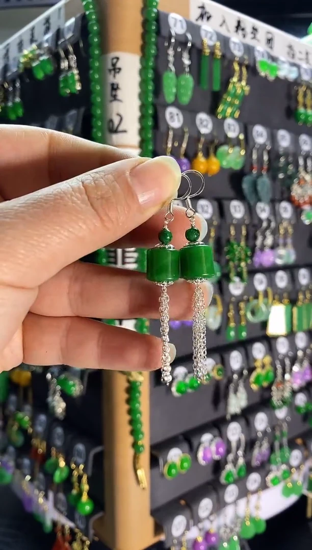 【闪购商品】翡翠耳饰银S925镶嵌270...