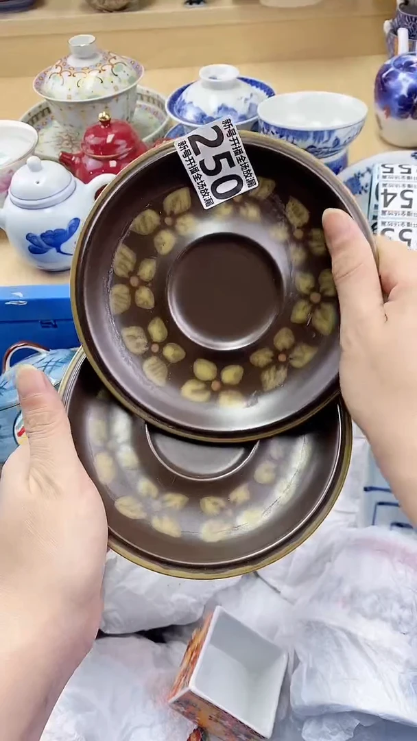 琉璃手工艺品闪购名称  手工艺品