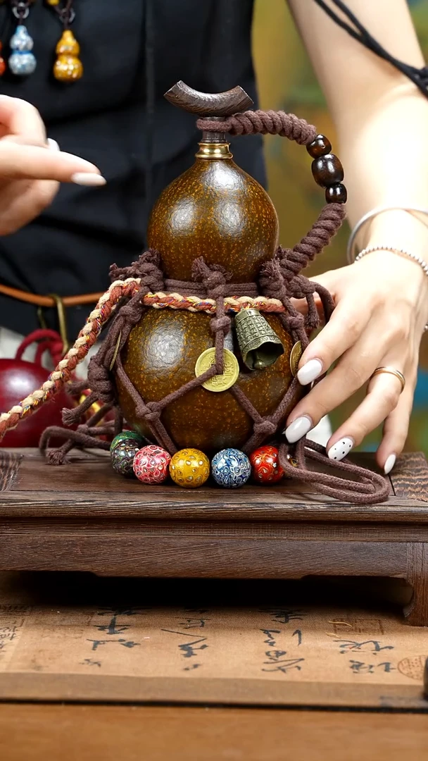 XK045网兜款葫芦不包手串