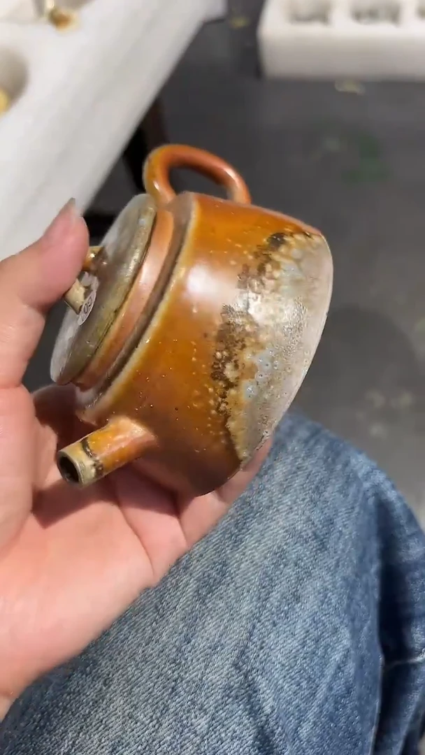 壶601号容量140ML白珍珠泥