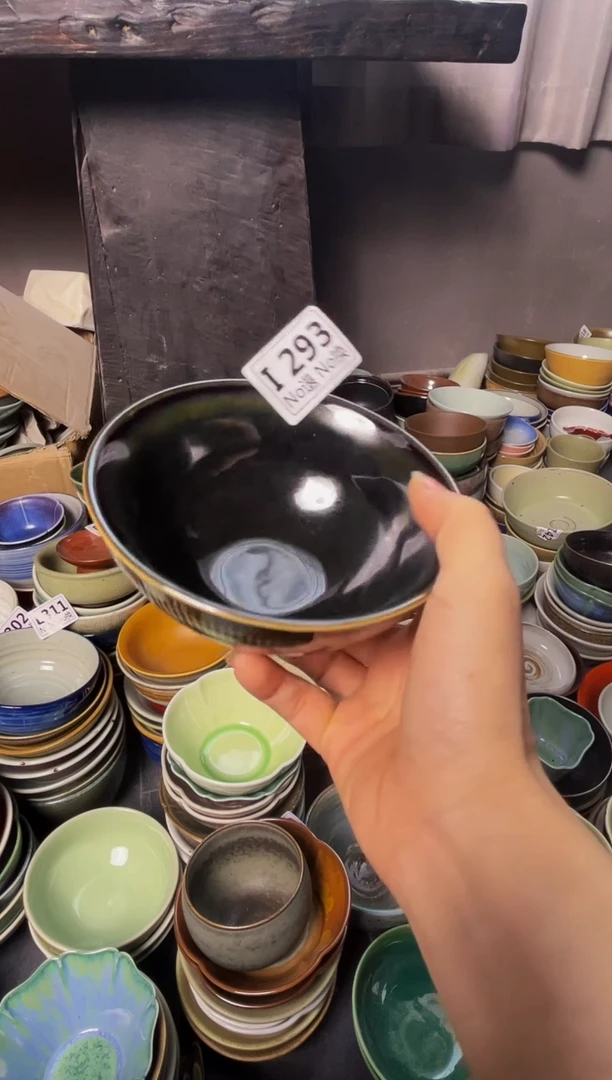 瓷片小***️i293黑金万福碗2只福利