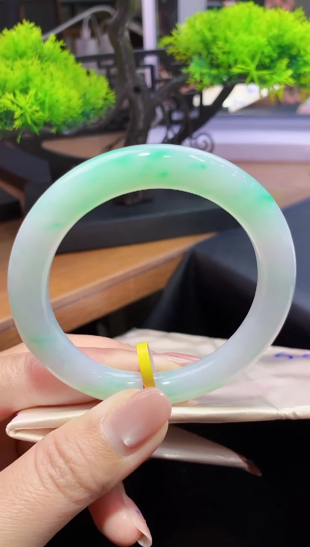 未镶嵌手镯翡翠-k310 天然缅甸A货翡翠57圆条