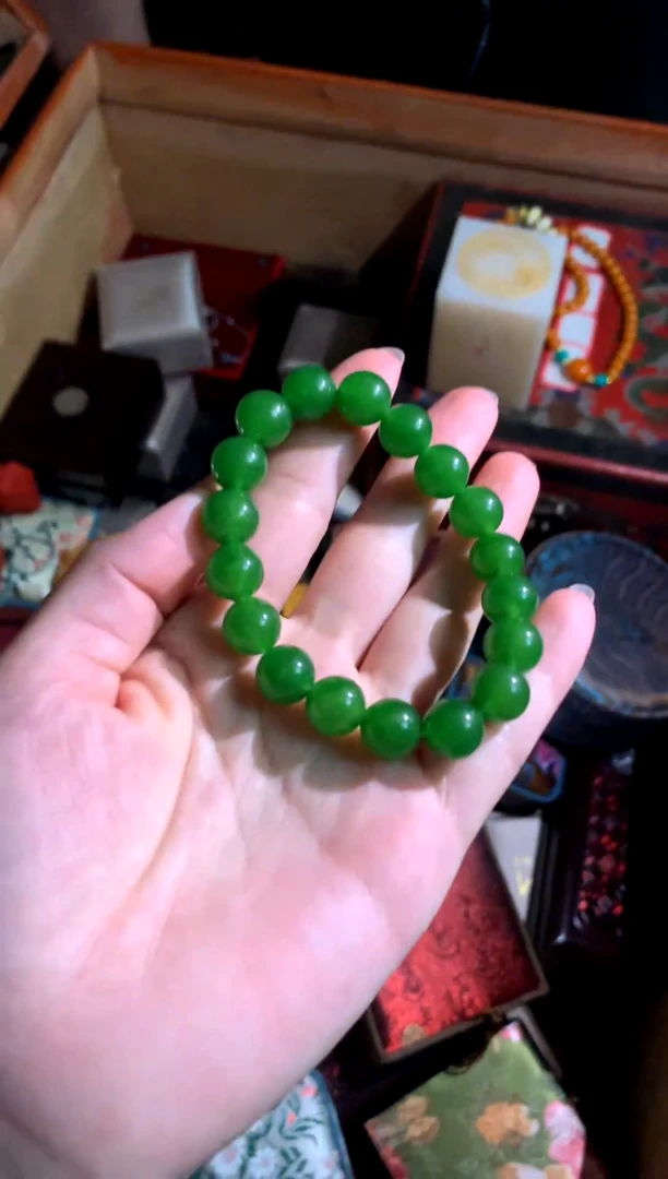 未镶嵌手链和田玉（碧玉）润玉潭精品专属摆件