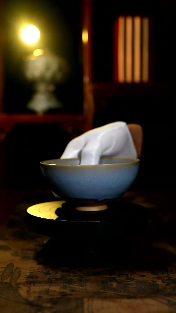 古法烧制木煤炭混烧天蓝釉点茶器碗