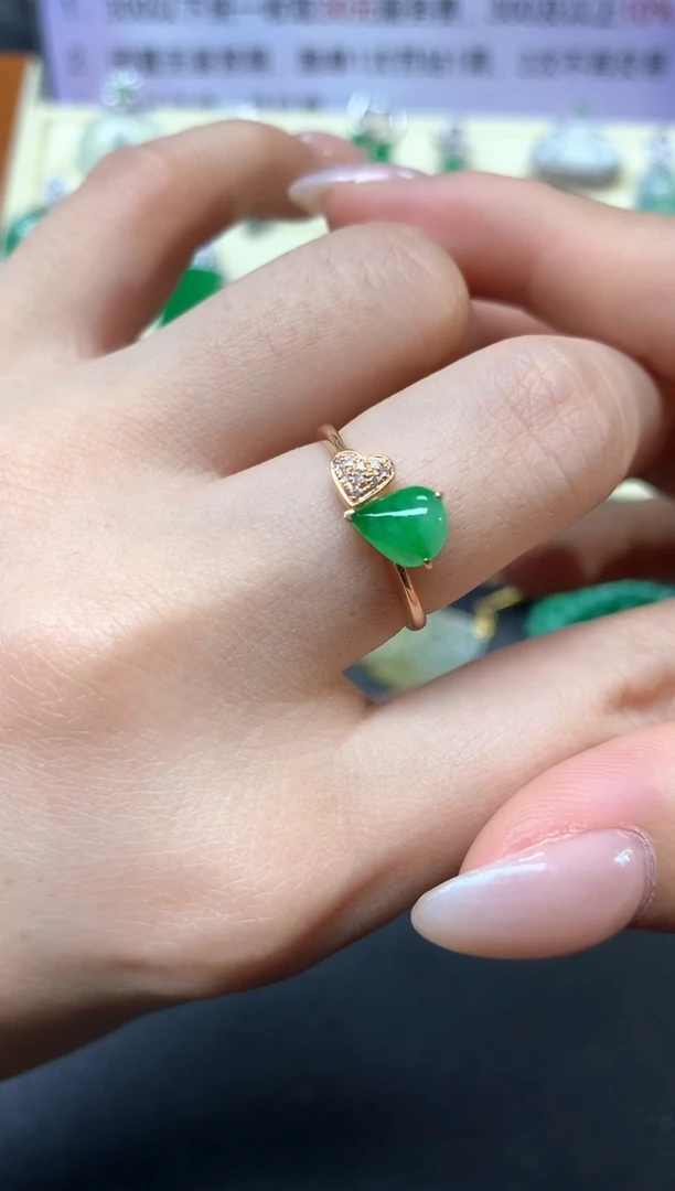 【闪购商品】翡翠戒指18K金镶嵌戒指|1550+155
