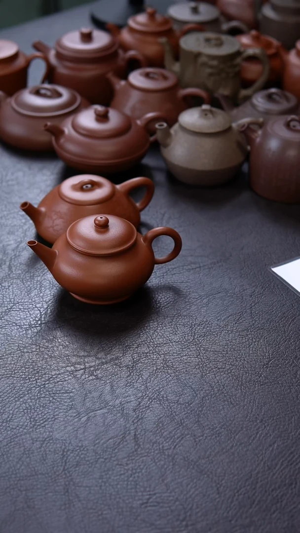 【闪购商品】紫砂茶壶福利  朱泥 扁灯水平 140C