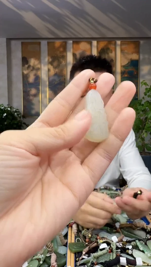 未镶嵌和田玉挂件拍一发一